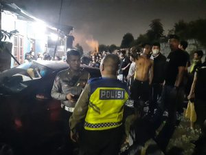 Terobos Perlintasan Rel KAI Tanpa Plank, Pengendara Picanto Ditabrak ‘Ular Besi’