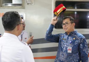Kadishub Sumut Lepas 120 Pemudik Naik Kereta Api dalam Program Mudik Gratis PLN