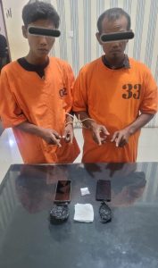 Kantongi 1 Paket Sabu, 2 Sekawan Diborgol