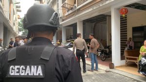 Tim Gegana Diturunkan ke Komplek Liberty Residence