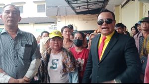 Polrestabes Medan Diserbu Warga Kampung Kompak, Tuntut Tangkap Komplotan Kamiso