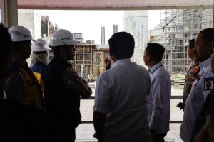 Tinjau Venue PON Bersama Menko Polhukam, Fatoni: Rampung Akhir Bulan Ini