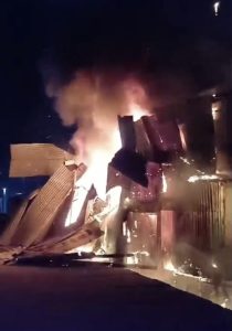 Rumah Warga & Gudang Botot di Helvetia Ludes Terbakar