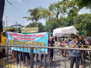 Demo PN Medan, LIPAN Minta Kadinkes Sumut dan Rekanan Dihukum Mati