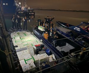 Bea Cukai Batam Gagalkan Penyelundupan Benih Lobster