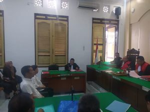 Pasutri Terdakwa Pemalsuan Tanda Tangan Direktur CV Pelita Indah Jalani Sidang Perdana di PN Medan