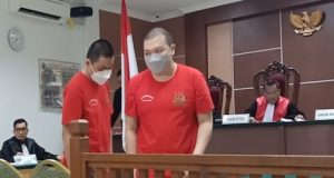 Menanti Tindakan Tegas Jaksa & Hakim Terhadap Fardias Terdakwa Mafia Judi Online Internasional