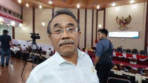 Politisi Gaek Drs Godfried Efendi Lubis Dipercaya Sebagai Tim Penyusun Tatib DPRD Medan