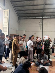 KPU Kota Medan Tinjau Penyortiran dan Pelipatan Surat Suara