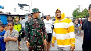 Aksi Cepat Tanggap, Hadi Suhendra Bekerjasama Dengan Yonmarhanlan I Belawan Bantu Korban Banjir Bandang Sungai Deli