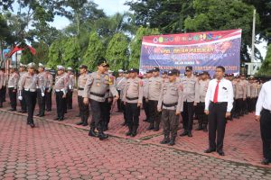 Kapolres Langkat Pimpin Apel Gelar Pasukan Ops Lilin Toba 2024