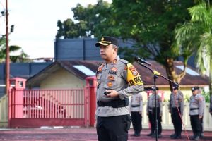 Kapolres Nias Ajak Personel Untuk Menjauhi Judi dan Narkoba