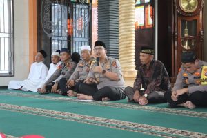 Melalui Jum’at Curhat, Warga Diingatkan Jaga Harkamtibmas