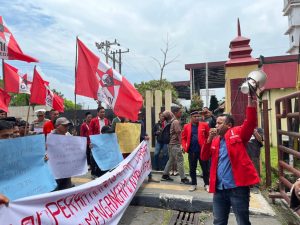 Permalukan SUMUT, GMNI Desak Gubernur Pecat Mahfullah PD
