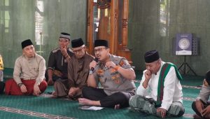 Kapolres Langkat Laksanakan Jum’at Curhat di Masjid Saiful Amaliah Hadigah, Berikan Pesan Kamtibmas