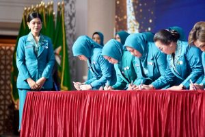 Endang Kurniasih Dilantik Kahiyang Ayu Sebagai Ketua TP PKK, Siap Kolaborasi untuk Kesejahteraan Masyarakat