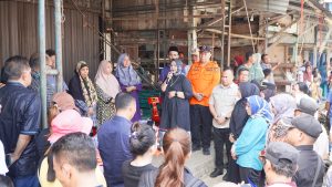 Peduli Warganya, Bupati Langkat Salurkan Bantuan Kepada Korban Kebakaran di Bahorok