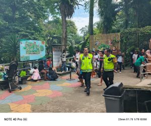 Ciptakan Momen Idul Fitri Aman & Nyaman, Polres Pematangsiantar Patroli Di Tempat Wisata
