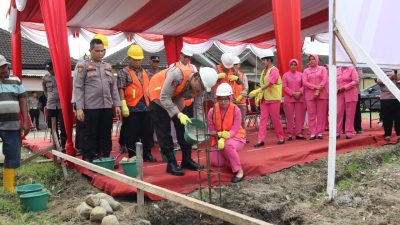 Dukung Program MBG, Kapolres Letakkan Batu Pertama Pembangunan SPPG Polres Langkat