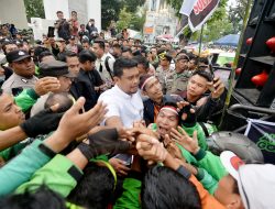 Pemprov Sumut Siapkan Regulasi Tegas untuk Lindungi Driver Ojek Online