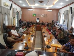 Pedagang Pasar Tanjung Pura Adukan Besarnya Biaya Pengelolaan Pasar ke DPRD Langkat