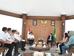Gubernur Bobby Nasution Ajak Garuda Indonesia Promosikan Kekayaan Sumut