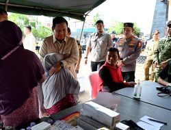 Presiden Prabowo Bersama Gubernur Tinjau Banjir dan Longsor Sumut, Penanganan Infrastruktur dan BBM Jadi Fokus Utama