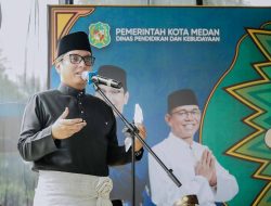 Hadiri Meugang Puasa di Masjid Raya Kedatukan Sunggal, Rico Waas: Bangsa Kuat adalah Bangsa yang Menjaga Budaya