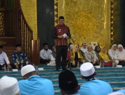 Pemkab Deli Serdang Lepas  Calon Jemaah Kloter 15 Menuju Asrama Haji Medan