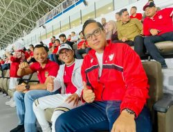Saksikan Kemenangan 3-0 Timnas U-19, Kekompakan Rico Waas–Zakiyuddin Curi Perhatian di Stadion Utama Sumut
