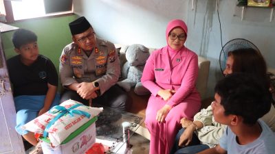 Wujud Kepedulian, Kapolres langkat Berikan Tali Asih Kepada Istri Personel Polri yang Suaminya Telah Meninggal Dunia