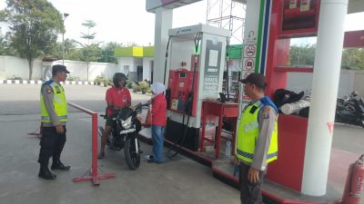 Guna Menjaga Keamanan Wilayah, Polsek Padang Tualang Rutin Melaksanakan Patroli Obyek Vital Pada SPBU