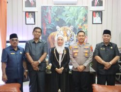 Penuh Keakraban, Kapolres Langkat Bersilaturahmi dengan Ketua DPRD