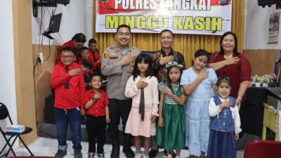 Kapolres Langkat Gelar Minggu Kasih Bersama Jemaat GPdi Lembah Pujian