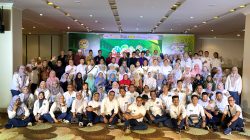 25 TahunReuni IAY 2001 Hadirkan Kebersamaan Abiturient dan Guru, “Agak Laen” Memang 2001 Nich!!!!