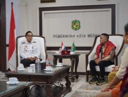 Penabalan Marga Jadi Amanah, Rico Waas Siap Kenalkan Budaya Karo Lebih Luas